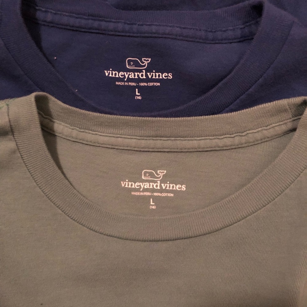 TWO long sleeve vineyard vines shirts!